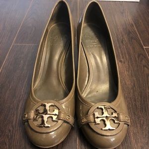 Tory Burch Taupe block heels size 7.5-8